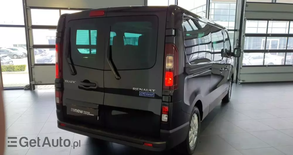 RENAULT Trafic 