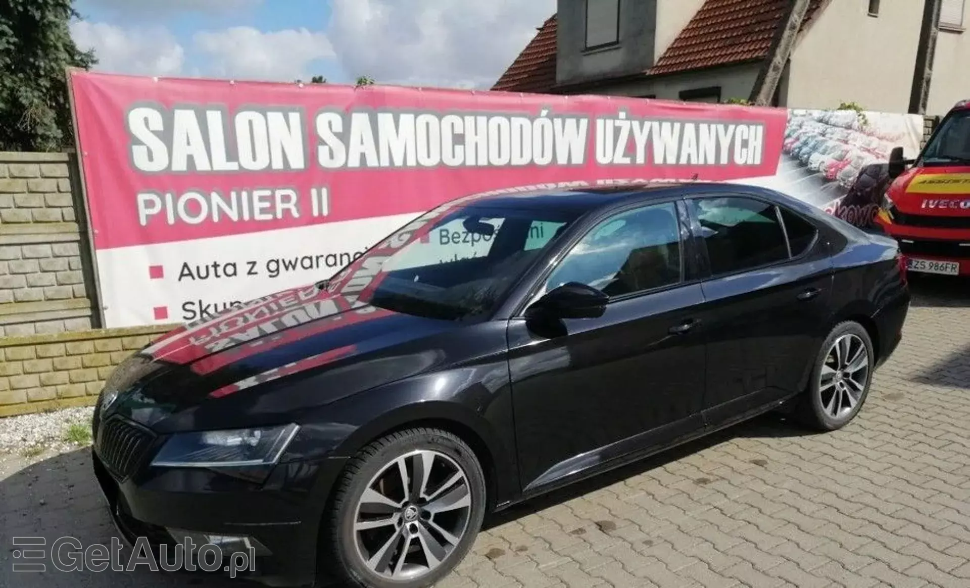 SKODA Superb 