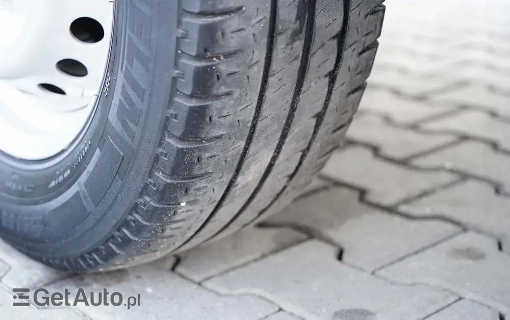 IVECO DAILY 35-130 / CHŁODNIA / AGREGAT CARRIER   XARIOS 200  / SPROWADZONY 