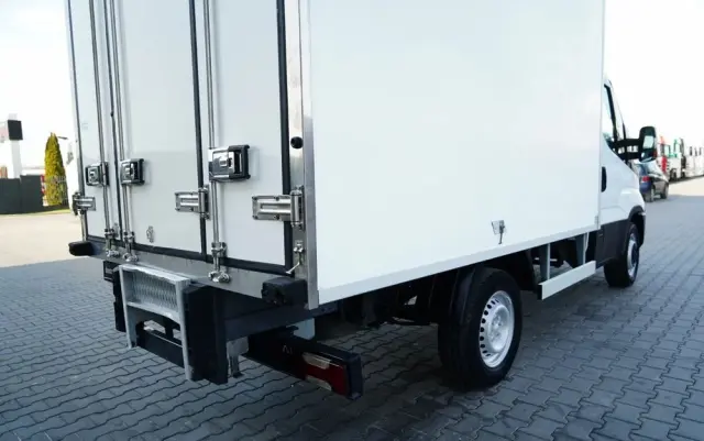 IVECO DAILY 35-130 / CHŁODNIA / AGREGAT CARRIER   XARIOS 200  / SPROWADZONY 