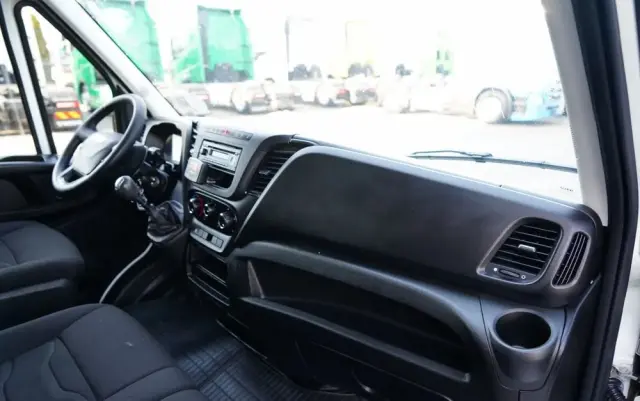 IVECO DAILY 35-130 / CHŁODNIA / AGREGAT CARRIER   XARIOS 200  / SPROWADZONY 