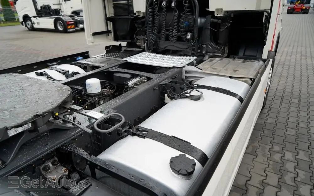 VOLVO FH 500 / I-SAVE / KLIMATYZACJA POSTOJOWA / 2021 ROK / PO KONTRAKCIE SERWISOWYM 