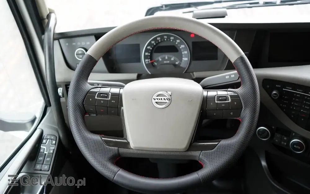 VOLVO FH 500 / I-SAVE / KLIMATYZACJA POSTOJOWA / 2021 ROK / PO KONTRAKCIE SERWISOWYM 