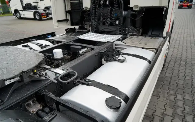 VOLVO FH 500 / I-SAVE / KLIMATYZACJA POSTOJOWA / 2021 ROK / PO KONTRAKCIE SERWISOWYM 