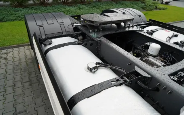 VOLVO FH 500 / I-SAVE / KLIMATYZACJA POSTOJOWA / 2021 ROK / PO KONTRAKCIE SERWISOWYM 