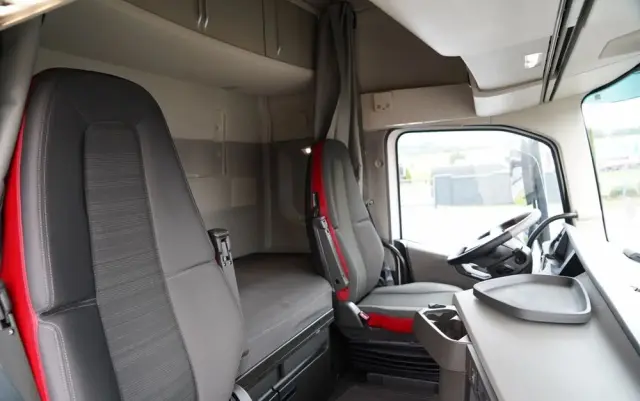 VOLVO FH 500 / I-SAVE / KLIMATYZACJA POSTOJOWA / 2021 ROK / PO KONTRAKCIE SERWISOWYM 