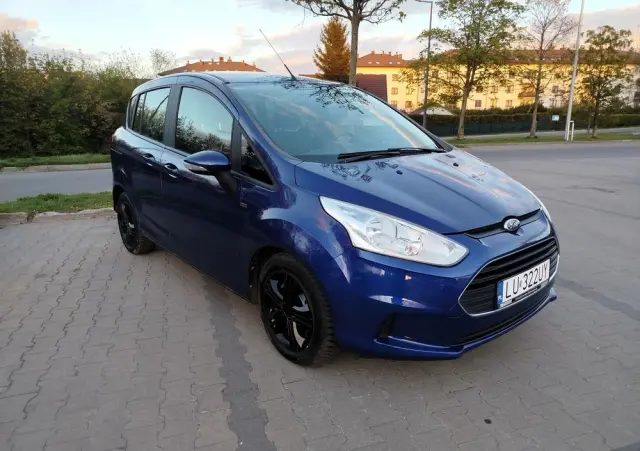 FORD B-MAX 1.0 EcoBoost Titanium