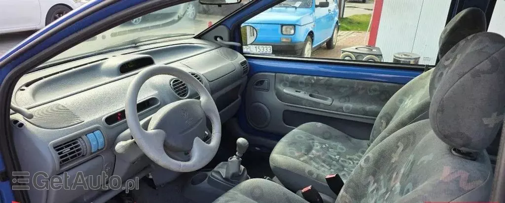 RENAULT Twingo 