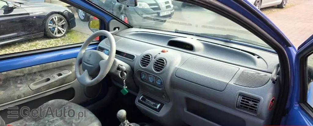 RENAULT Twingo 