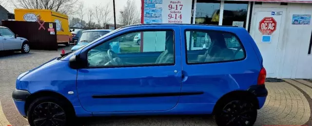 RENAULT Twingo 