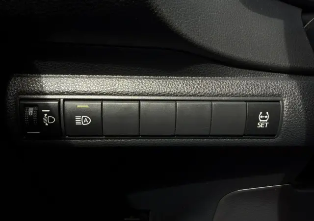 TOYOTA Corolla 1.5 Comfort