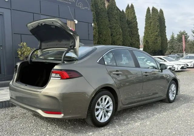 TOYOTA Corolla 1.5 Comfort