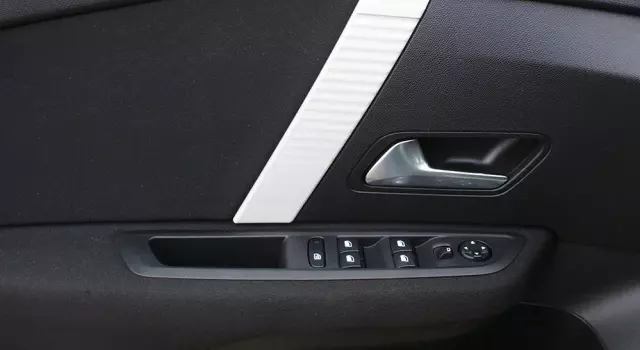 CITROËN C4 PureTech 100 Stop&Start LIVE