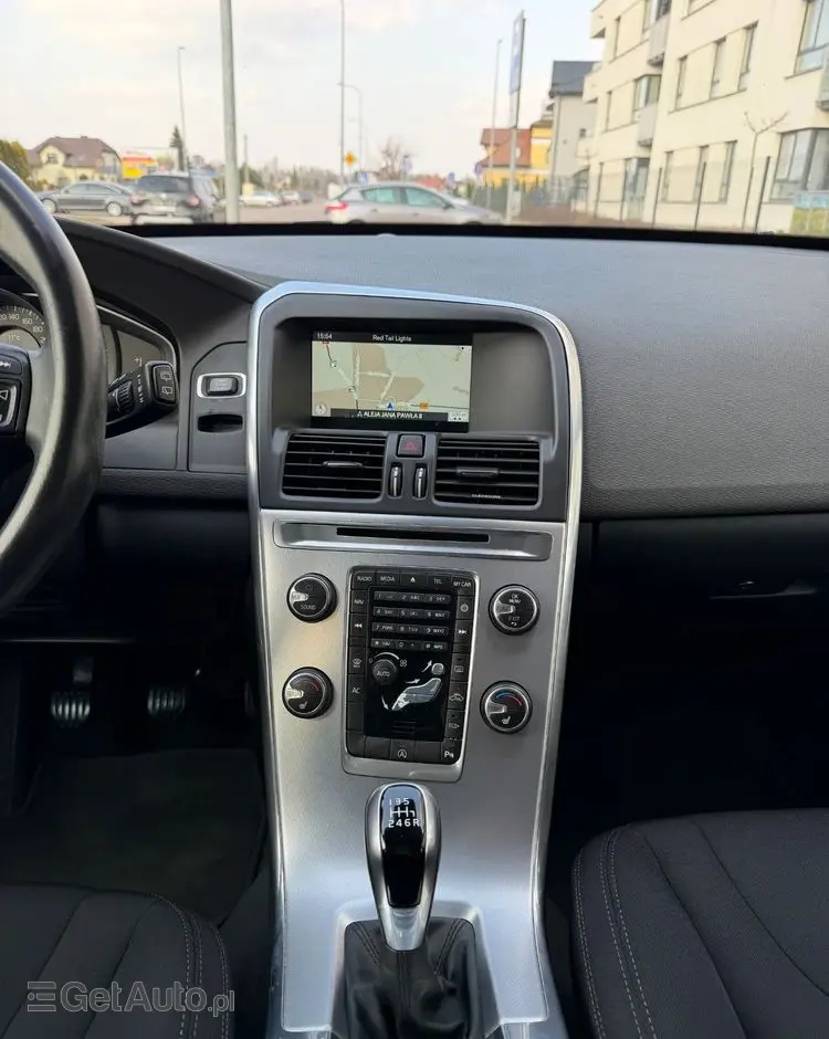 VOLVO XC 60 D3 Momentum