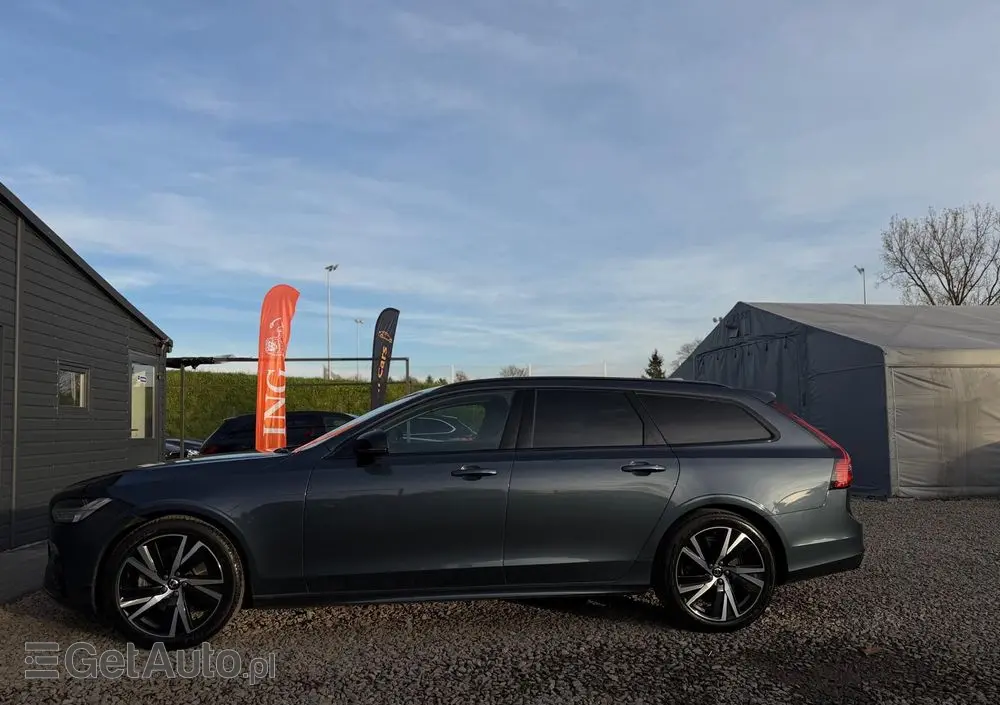 VOLVO V90 B4 D Plus Dark