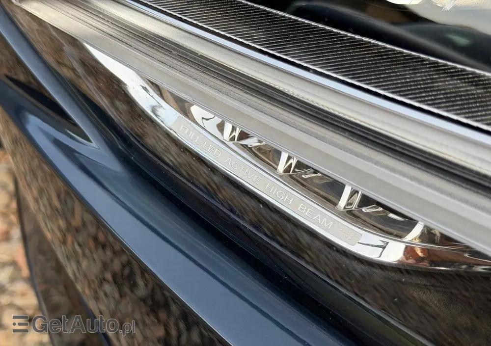 VOLVO V90 B4 D Plus Dark