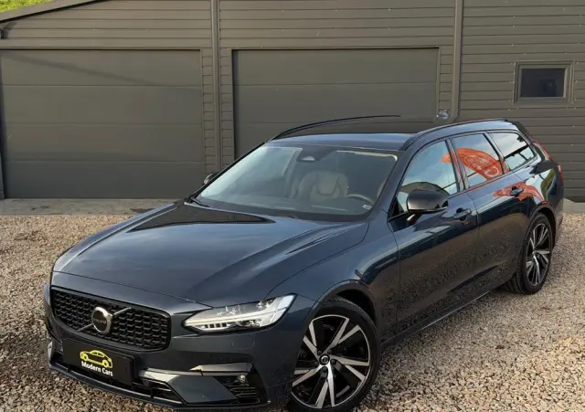 VOLVO V90 B4 D Plus Dark