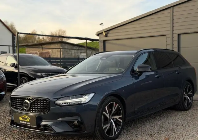 VOLVO V90 B4 D Plus Dark
