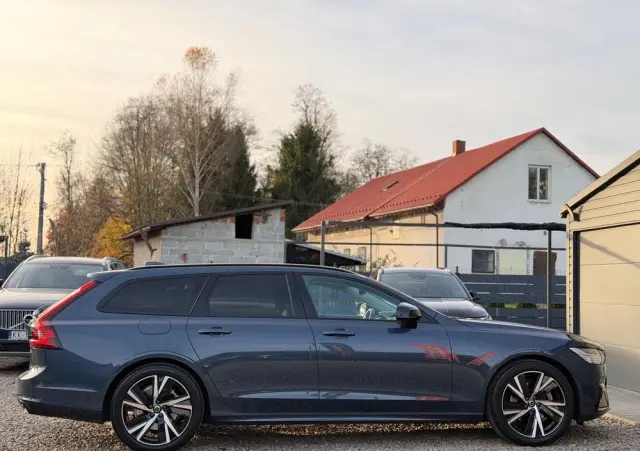 VOLVO V90 B4 D Plus Dark