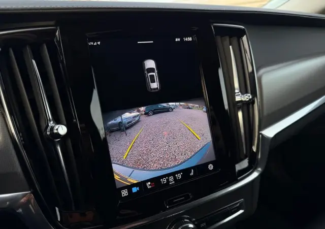 VOLVO V90 B4 D Plus Dark