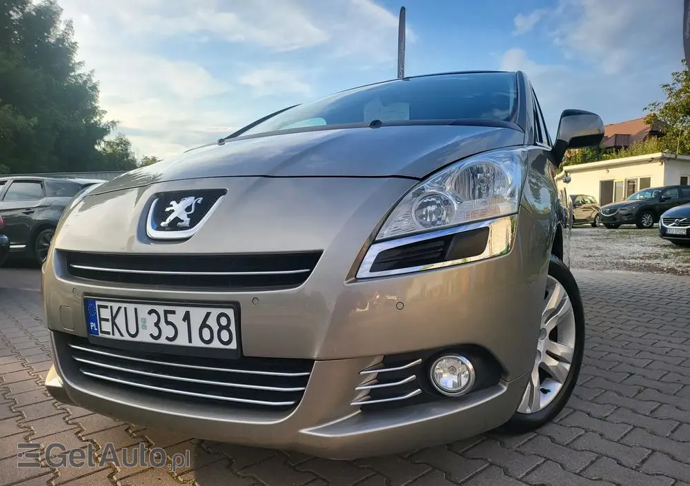PEUGEOT 5008 1.6 THP Allure 7os