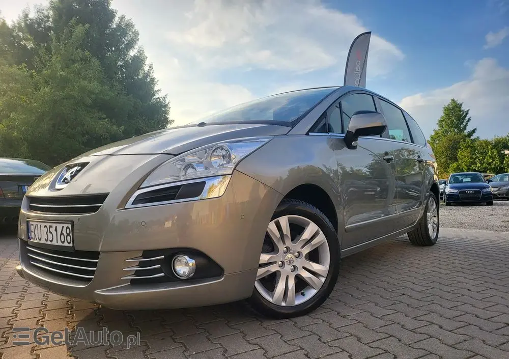 PEUGEOT 5008 1.6 THP Allure 7os