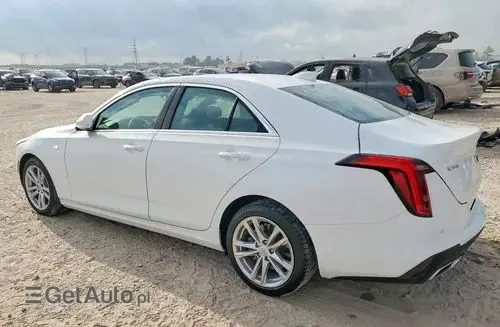 CADILLAC CT4 