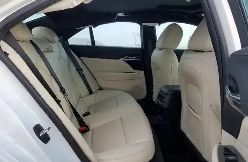 CADILLAC CT4 