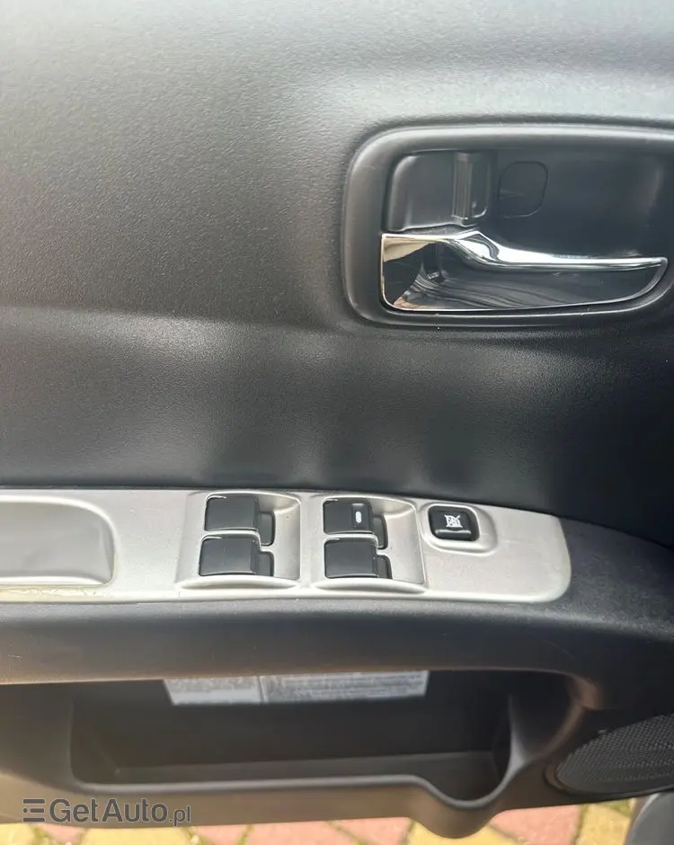 MITSUBISHI L200 Pick Up 4x4 Autm DPF Instyle Double Cab