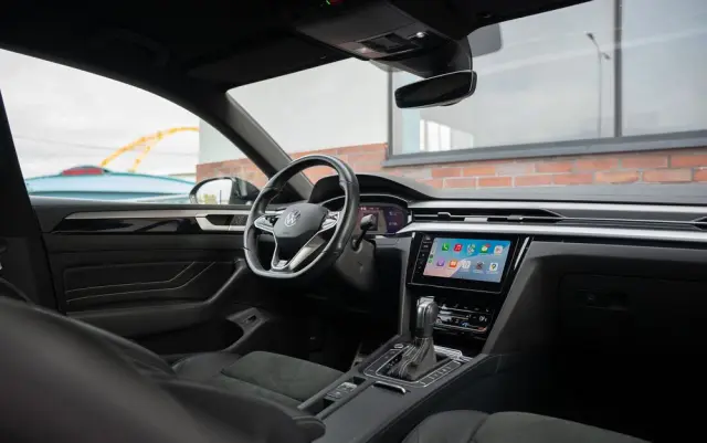VOLKSWAGEN Arteon Shooting Brake 2.0 TDI 4Motion R-Line DSG