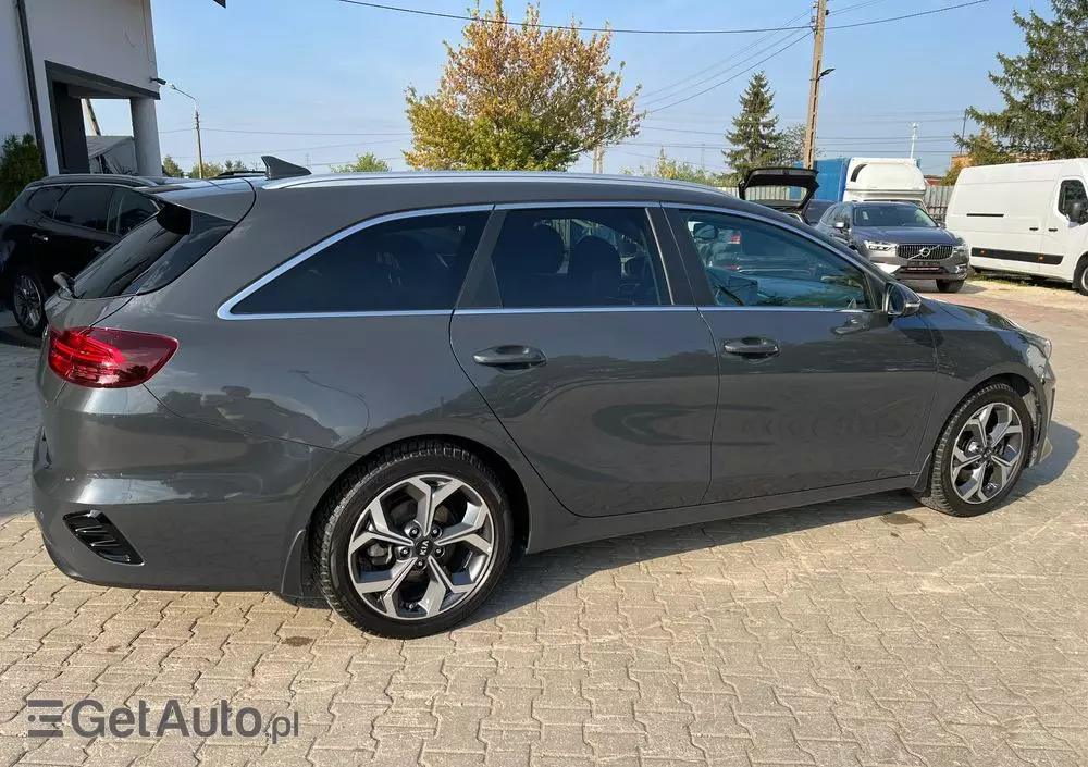 KIA Ceed 1.4 T-GDI L Business Line