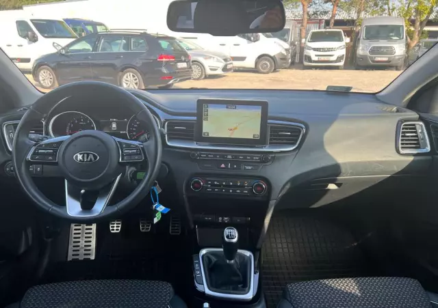 KIA Ceed 1.4 T-GDI L Business Line