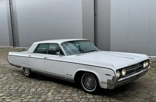 OLDSMOBILE Inny 