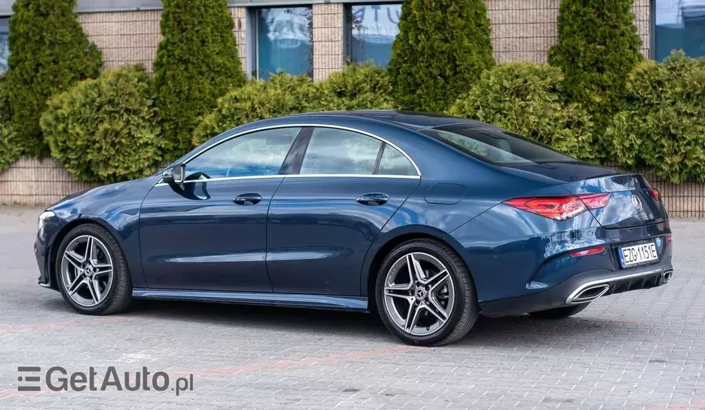 MERCEDES-BENZ CLA 