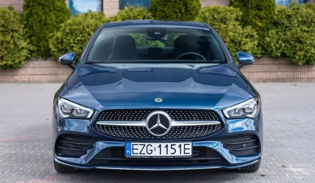 MERCEDES-BENZ CLA 