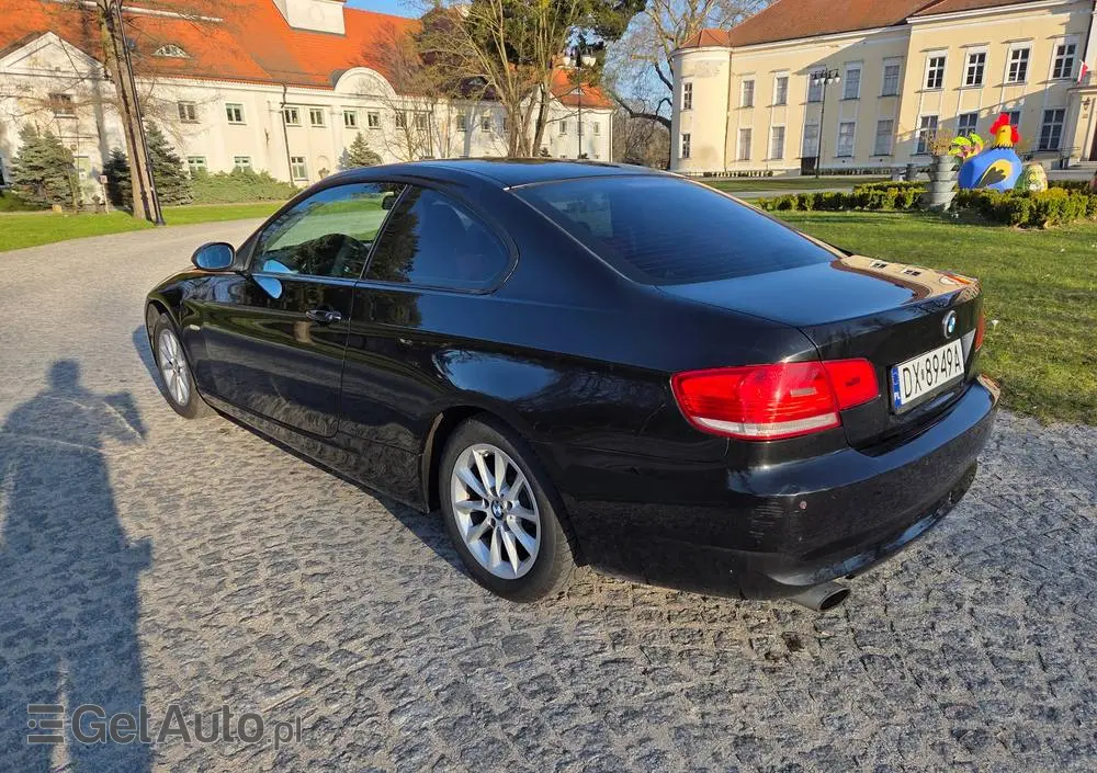 BMW Seria 3 320i