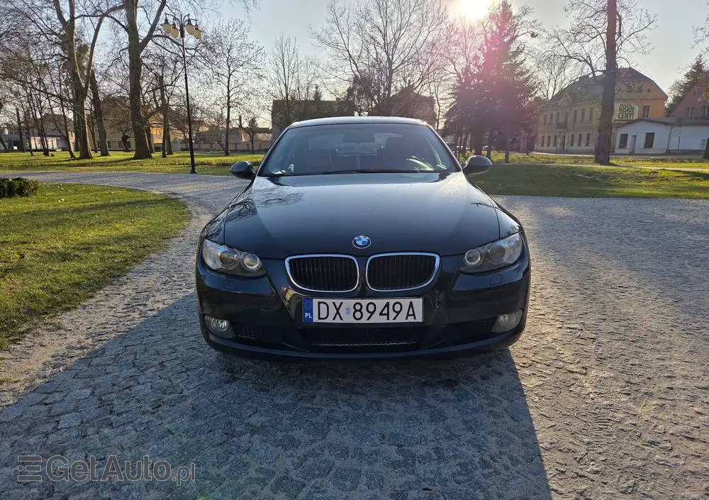 BMW Seria 3 320i