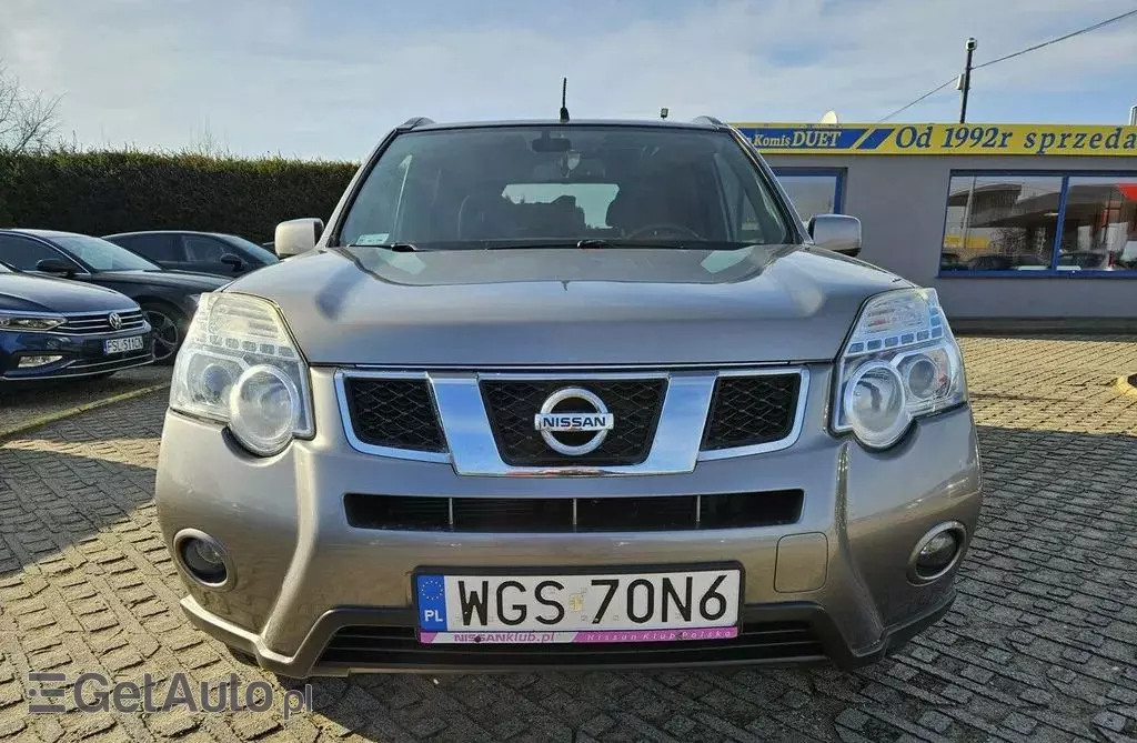 NISSAN X-Trail 