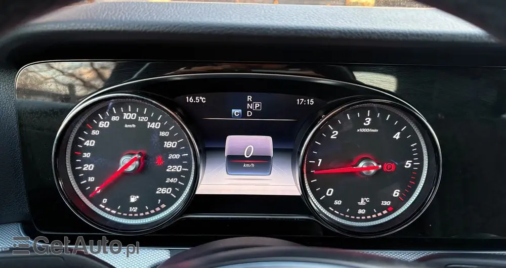 MERCEDES-BENZ Klasa E 220 d 9G-TRONIC