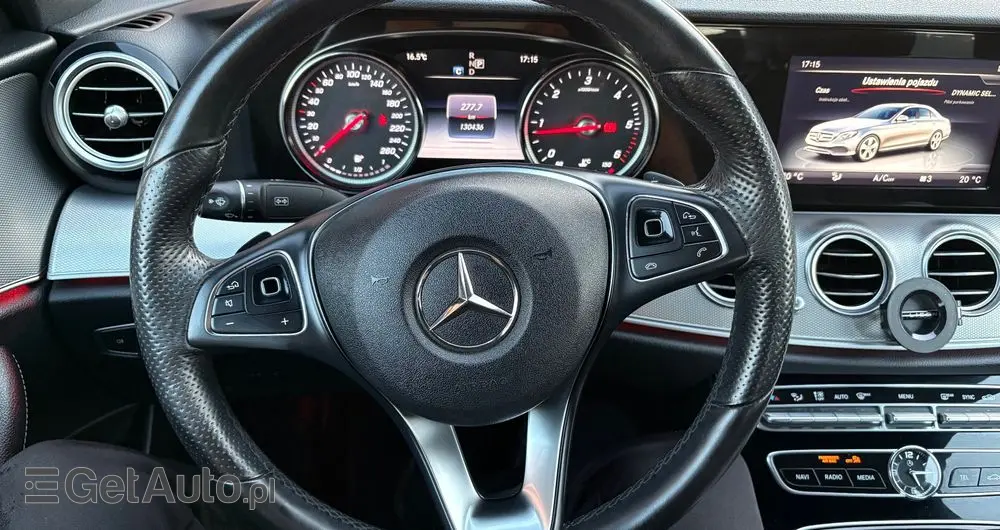 MERCEDES-BENZ Klasa E 220 d 9G-TRONIC
