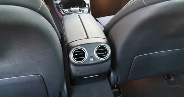 MERCEDES-BENZ Klasa E 220 d 9G-TRONIC