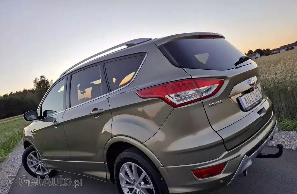 FORD Kuga 