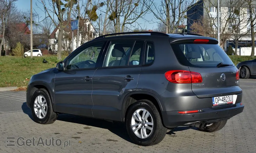 VOLKSWAGEN Tiguan 2.0 TDI DPF 4Motion BlueMotion Technology Trend & Fun