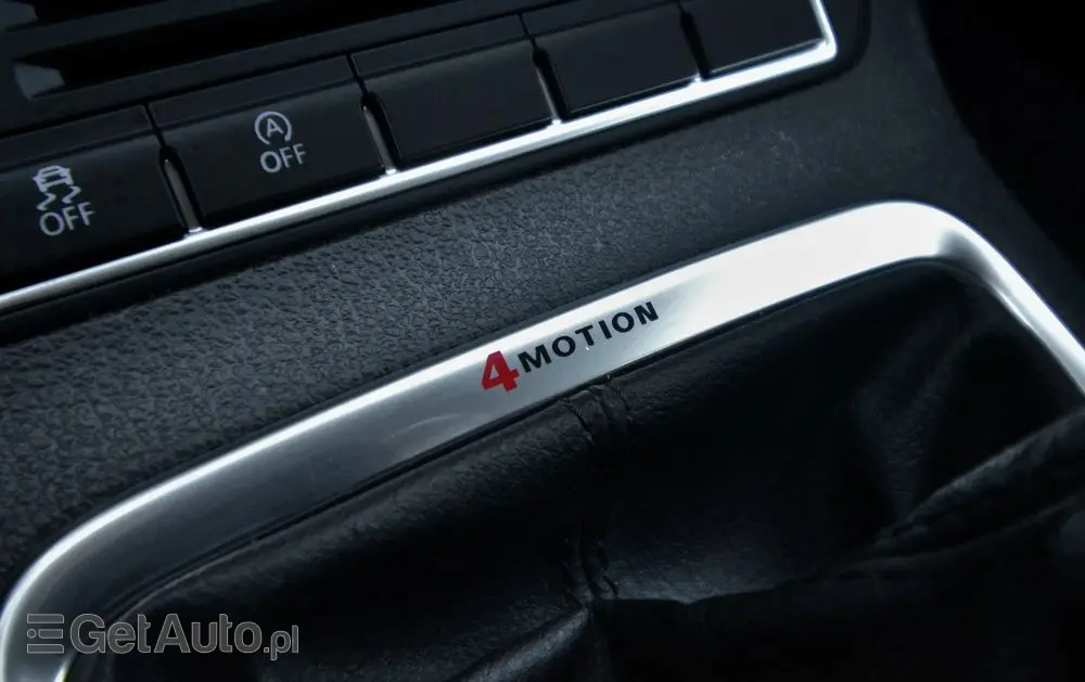 VOLKSWAGEN Tiguan 2.0 TDI DPF 4Motion BlueMotion Technology Trend & Fun