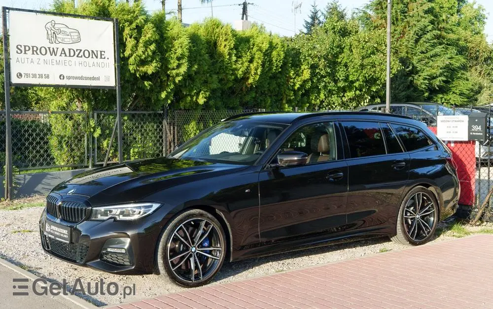 BMW Seria 3 320i Edition M Sport Shadow