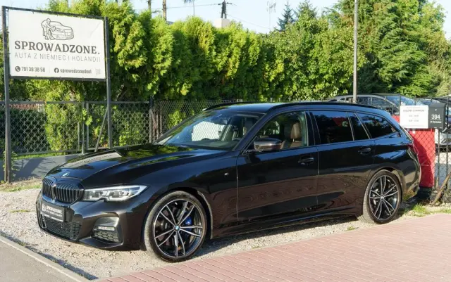 BMW Seria 3 320i Edition M Sport Shadow