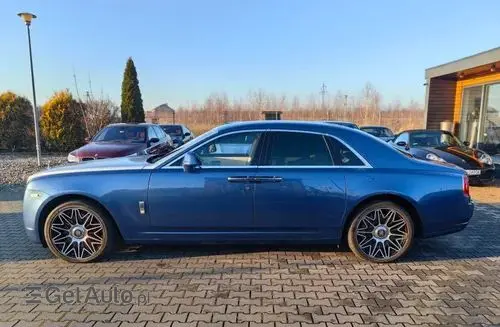 ROLLS-ROYCE Ghost 