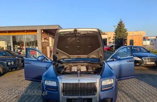 ROLLS-ROYCE Ghost 