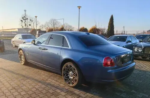 ROLLS-ROYCE Ghost 