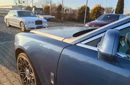 ROLLS-ROYCE Ghost 